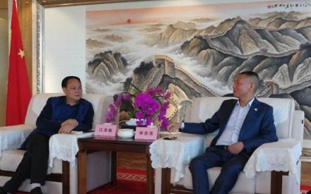 四川森普公司董事長(zhǎng)江澤佩專(zhuān)程拜訪(fǎng)四川省一帶一路 促進(jìn)會(huì)林忠清會(huì)長(zhǎng)